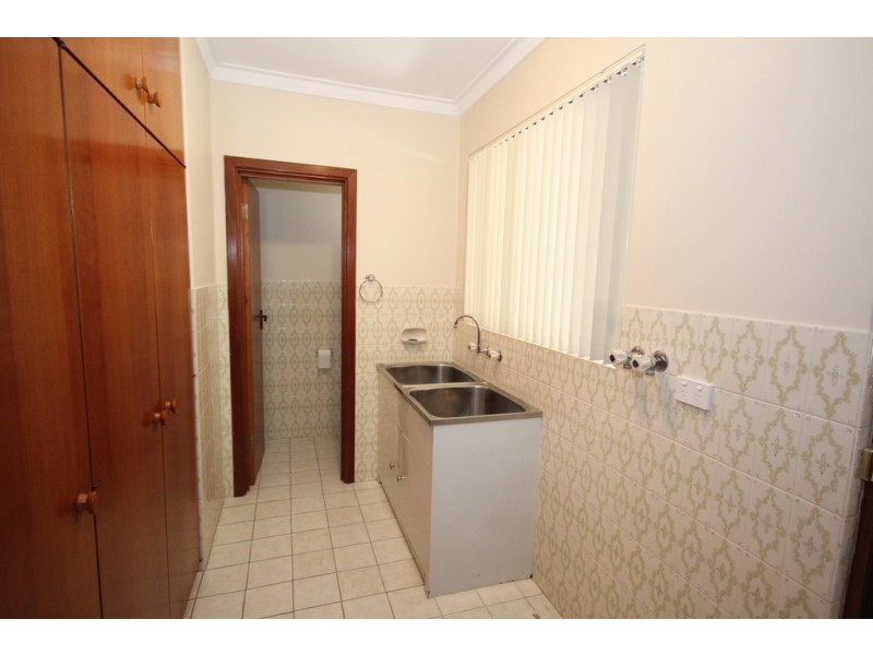 4 Campion Close, Spearwood WA 6163