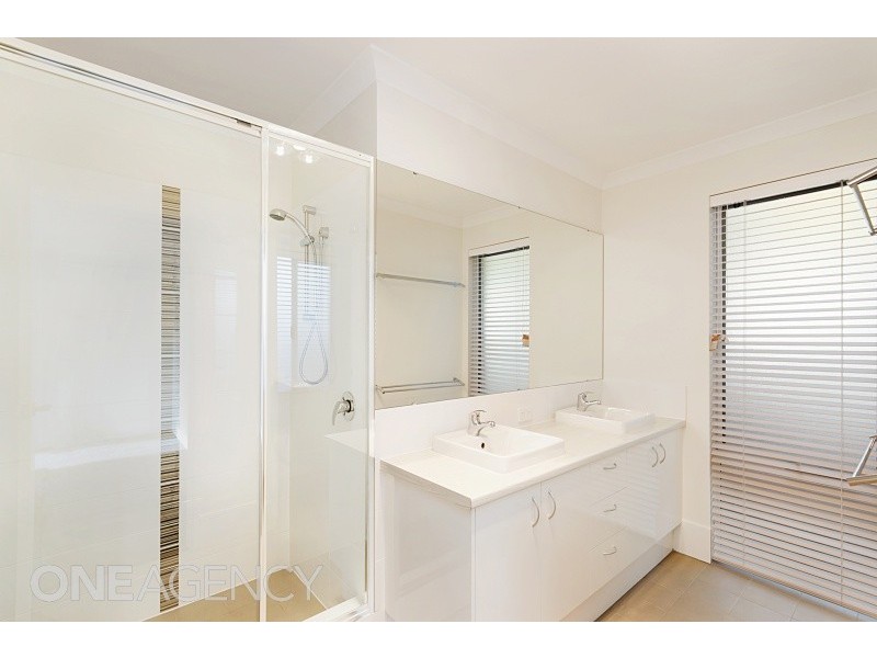 24A Treaty Oak Cove, Bibra Lake WA 6163