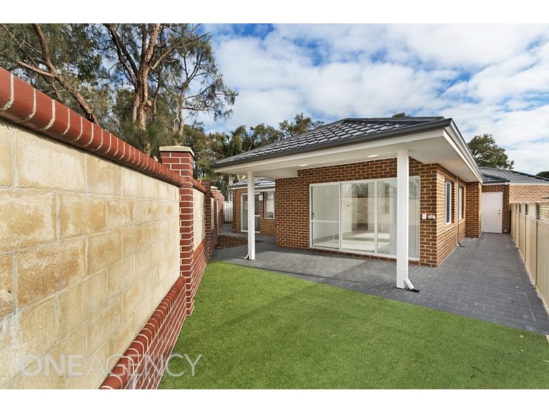 24A Treaty Oak Cove, Bibra Lake WA 6163