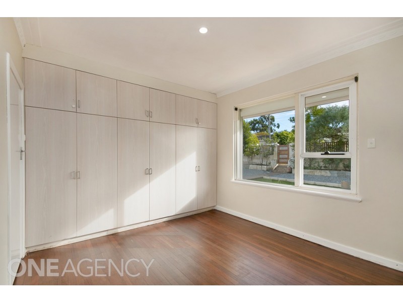 157 Clontarf Road, Hamilton Hill WA 6163