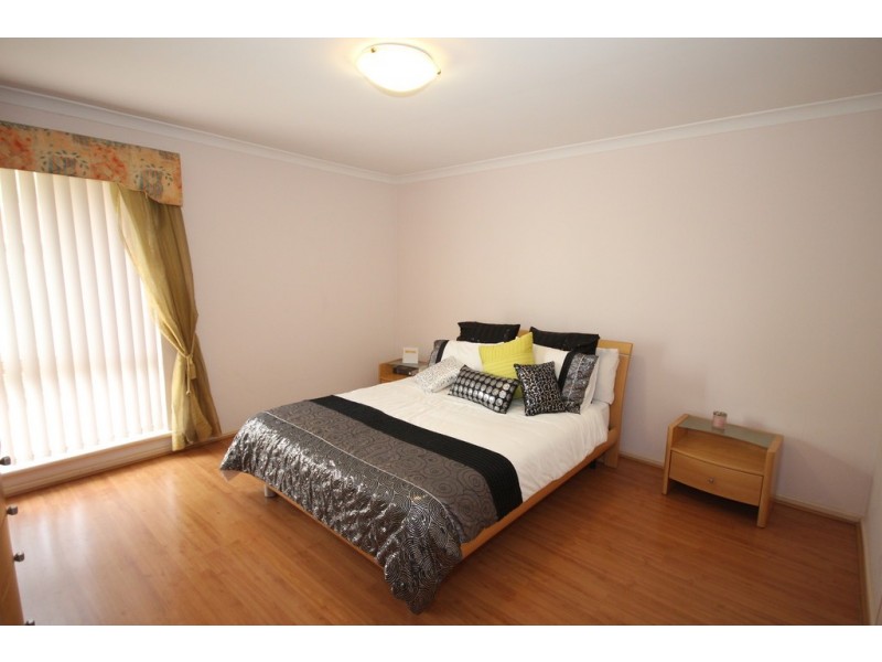 3 Kotisina Gardens, Munster WA 6166