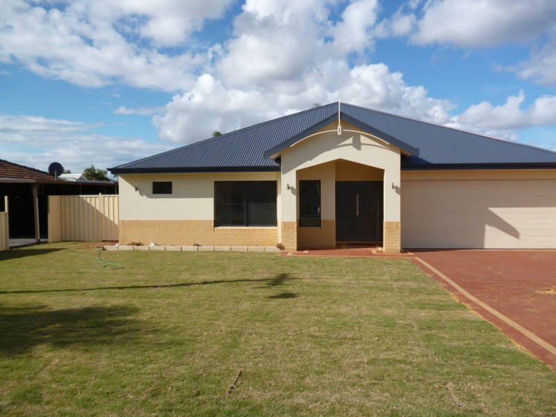 12 Hollis Street, Samson WA 6163