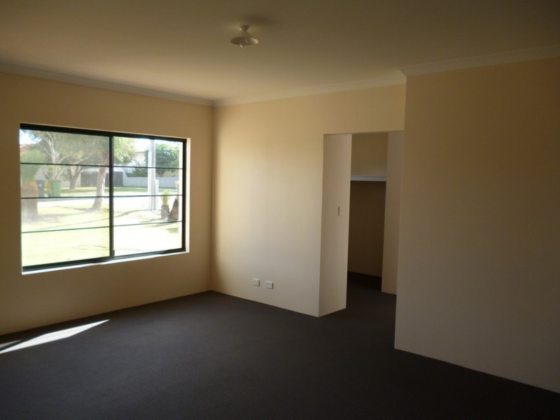 12 Hollis Street, Samson WA 6163