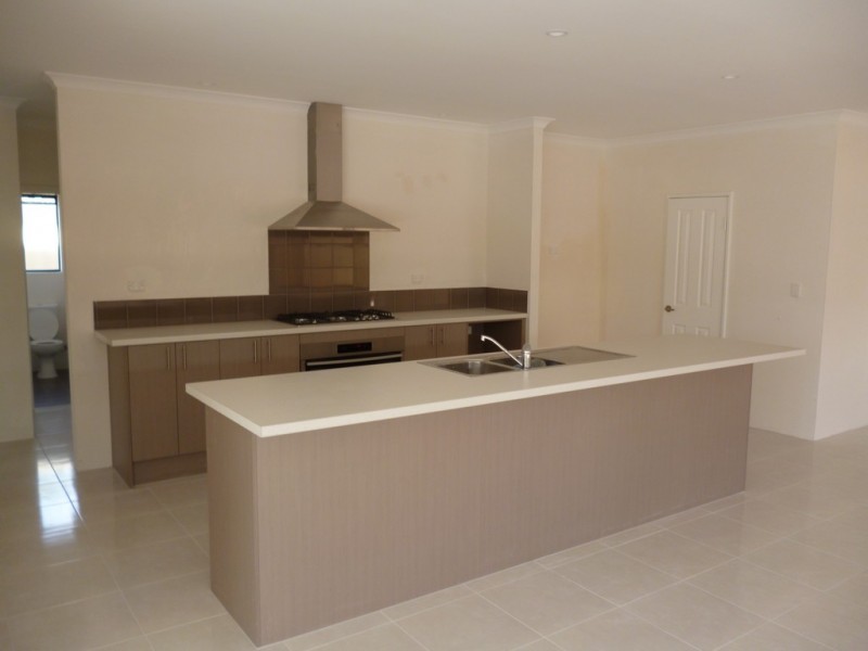 12 Hollis Street, Samson WA 6163