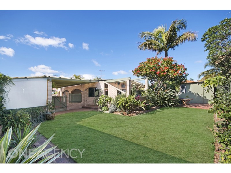 5 Hynes Way, Hamilton Hill WA 6163