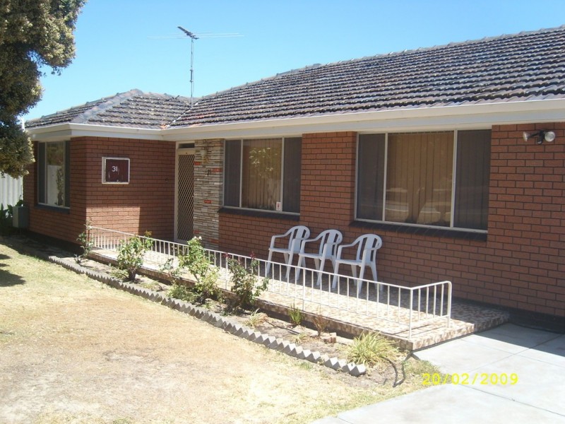 31 Aumerle Way, Spearwood WA 6163