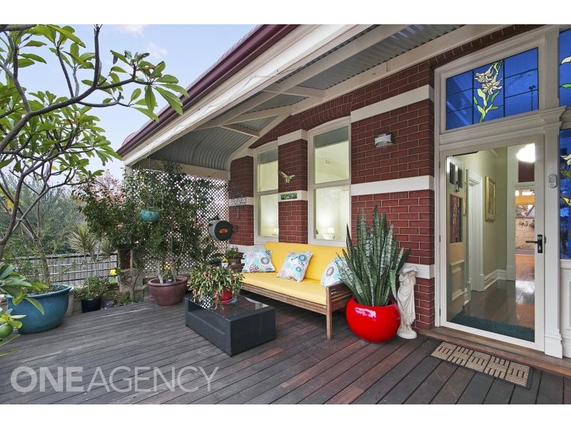 2 Carnac Street, Fremantle WA 6160