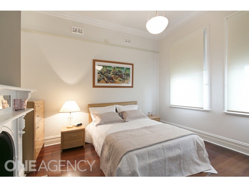 2 Carnac Street, Fremantle WA 6160