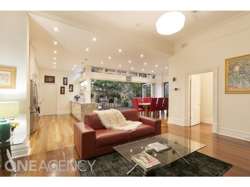 2 Carnac Street, Fremantle WA 6160