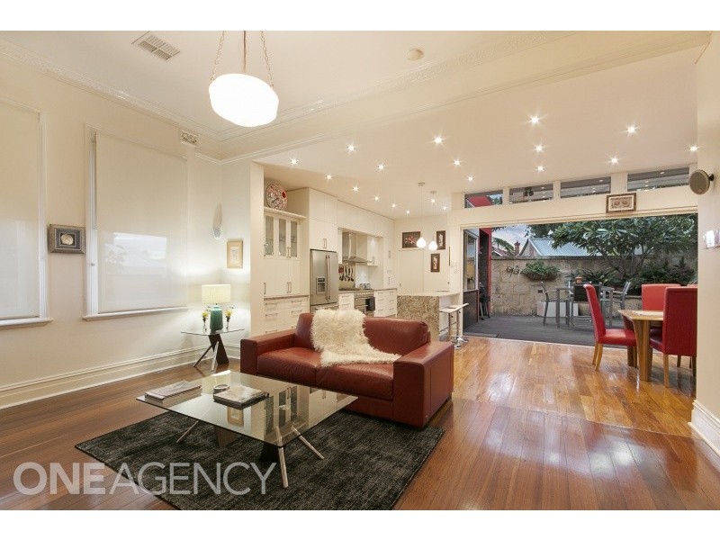 2 Carnac Street, Fremantle WA 6160