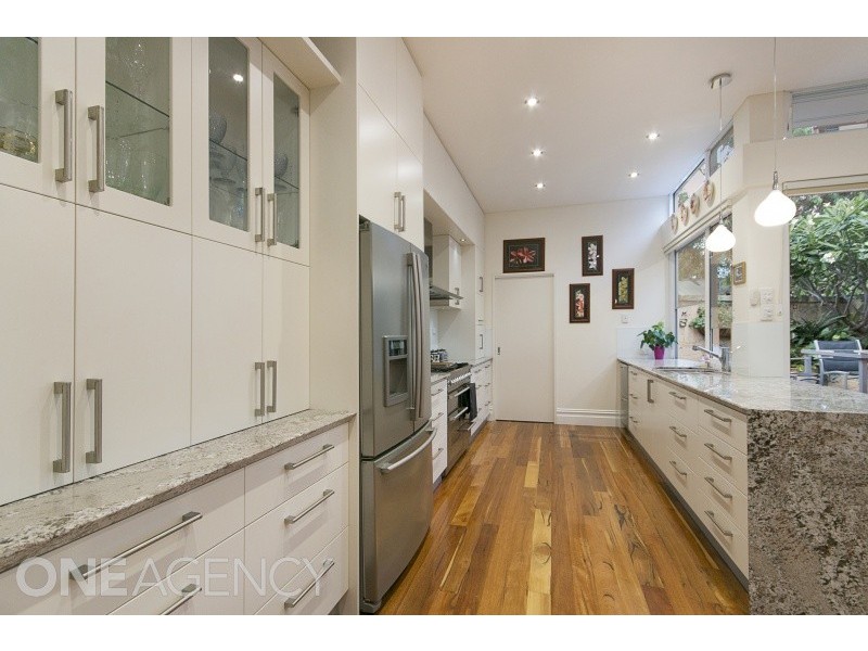 2 Carnac Street, Fremantle WA 6160