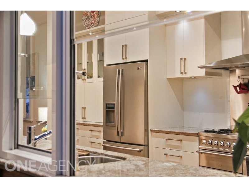 2 Carnac Street, Fremantle WA 6160