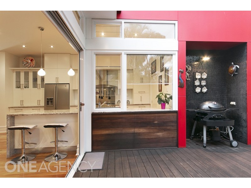 2 Carnac Street, Fremantle WA 6160