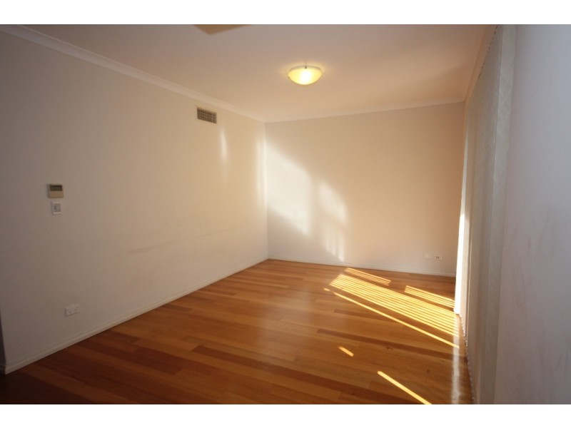 9/9 Healy Road, Hamilton Hill WA 6163