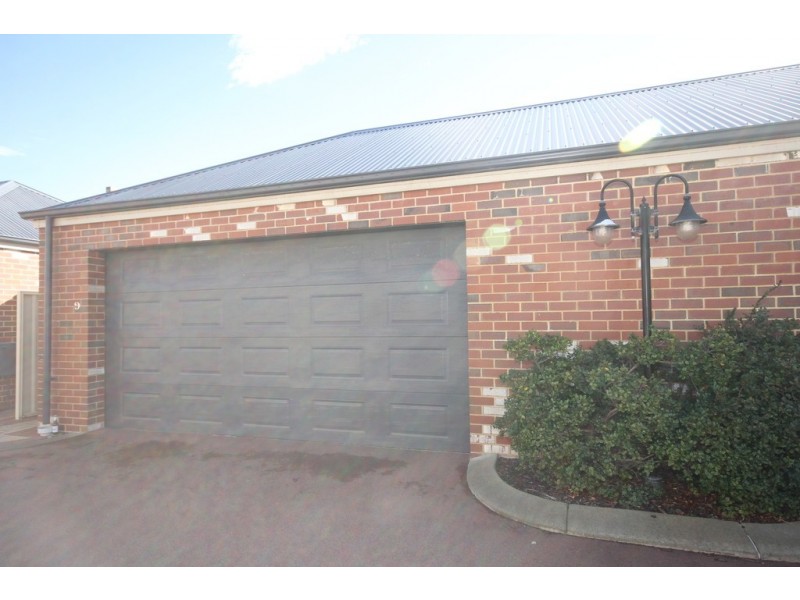 9/9 Healy Road, Hamilton Hill WA 6163