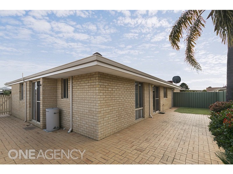 7/10 Farnaby Lane, Beckenham WA 6107