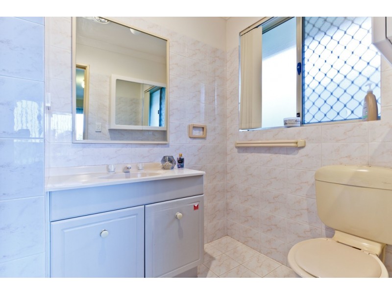 2/104 Forrest Road, Hamilton Hill WA 6163