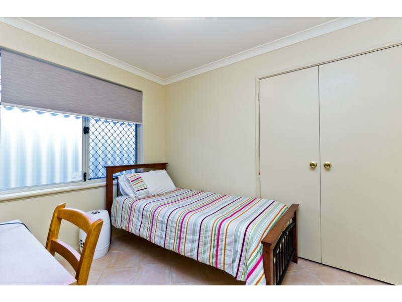 2/104 Forrest Road, Hamilton Hill WA 6163