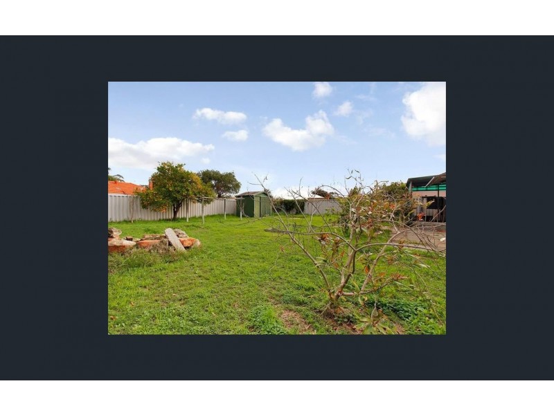 15 Coolbellup Avenue, Coolbellup WA 6163