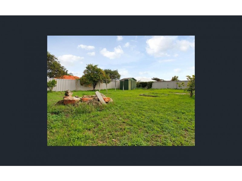 15 Coolbellup Avenue, Coolbellup WA 6163