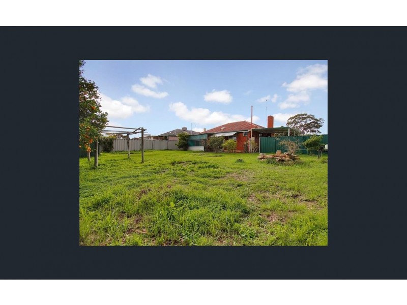 15 Coolbellup Avenue, Coolbellup WA 6163