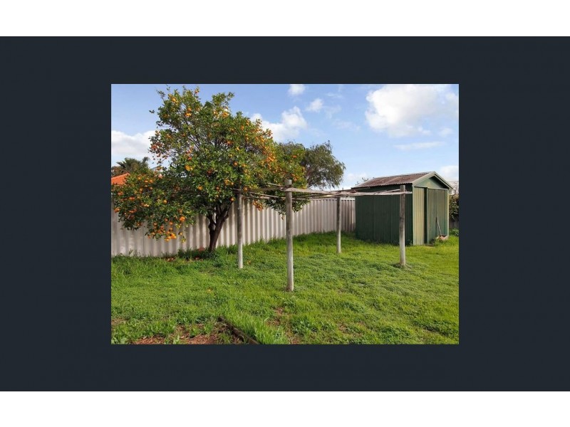15 Coolbellup Avenue, Coolbellup WA 6163