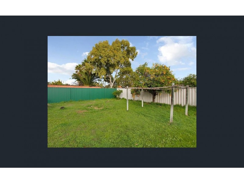 15 Coolbellup Avenue, Coolbellup WA 6163