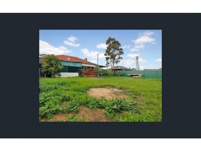 15 Coolbellup Avenue, Coolbellup WA 6163