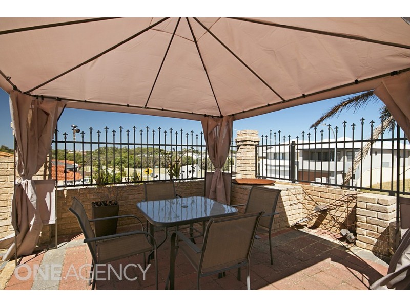 416 Hamilton Road, Munster WA 6166