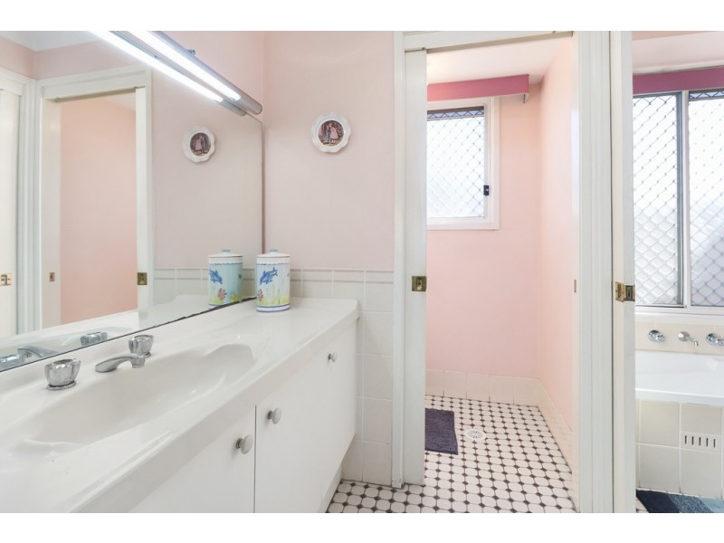 42 Coquet Way, Green Valley NSW 2168