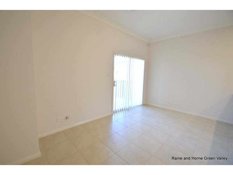 121 Flynn Avenue, Middleton Grange NSW 2171