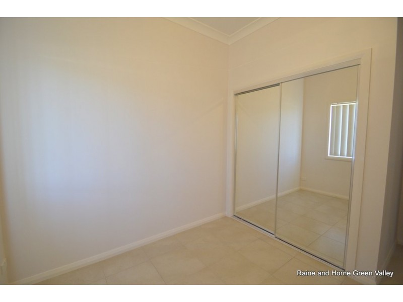 121 Flynn Avenue, Middleton Grange NSW 2171