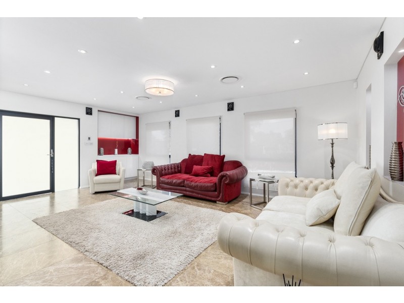 6 Bolinda Street, Busby NSW 2168