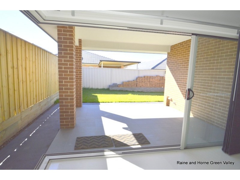 34 Mary Wade Place, Carnes Hill NSW 2171
