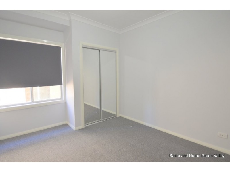 34 Mary Wade Place, Carnes Hill NSW 2171