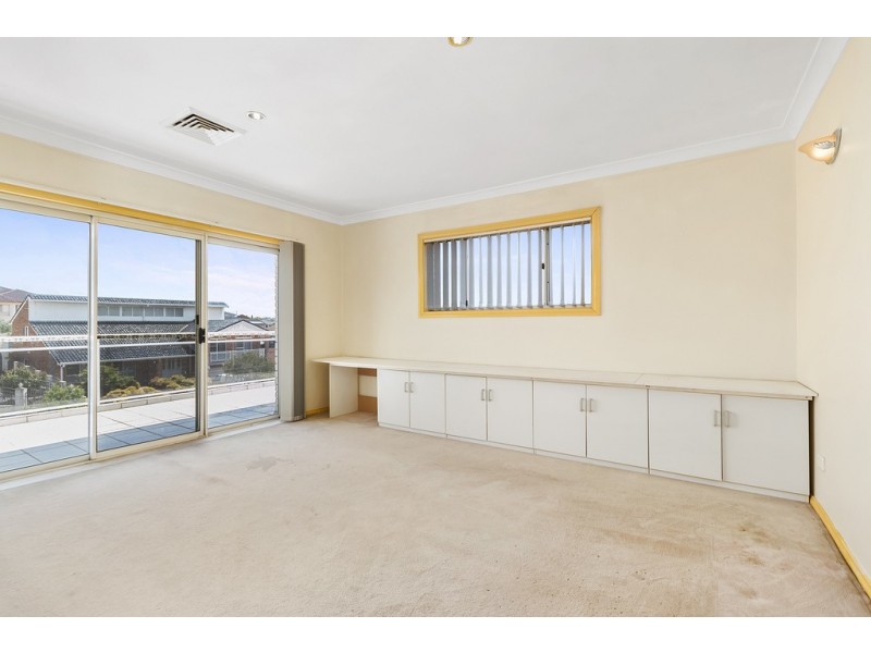 5 Barkly Close, Bonnyrigg Heights NSW 2177