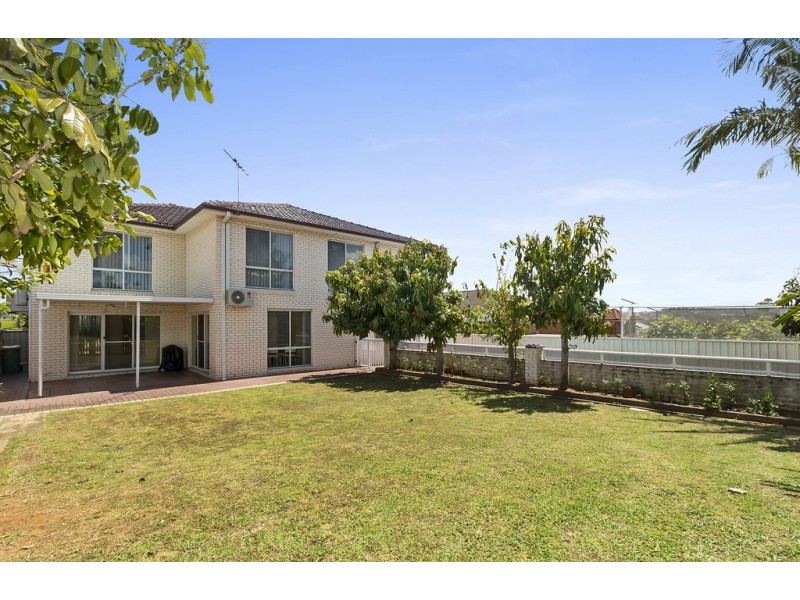 5 Barkly Close, Bonnyrigg Heights NSW 2177