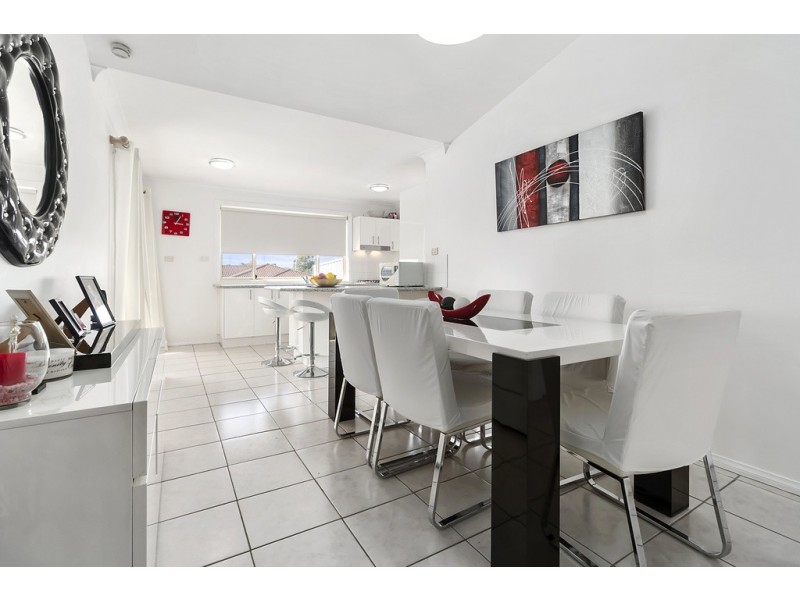 8B Carina Avenue, Hinchinbrook NSW 2168