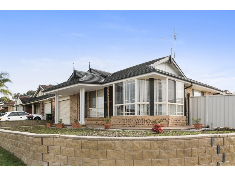 8B Carina Avenue, Hinchinbrook NSW 2168