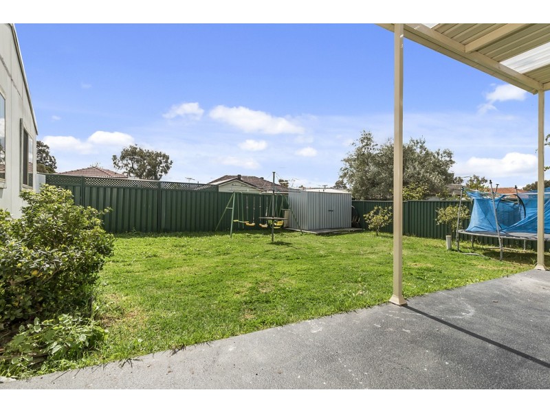 17 Ida Avenue, Lurnea NSW 2170