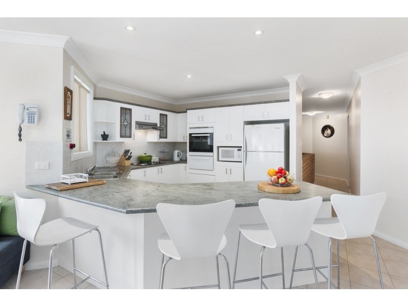 15 Angela Street, Cecil Hills NSW 2171