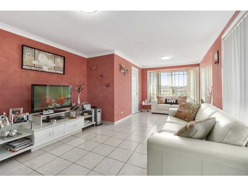 8B Carina Avenue, Hinchinbrook NSW 2168