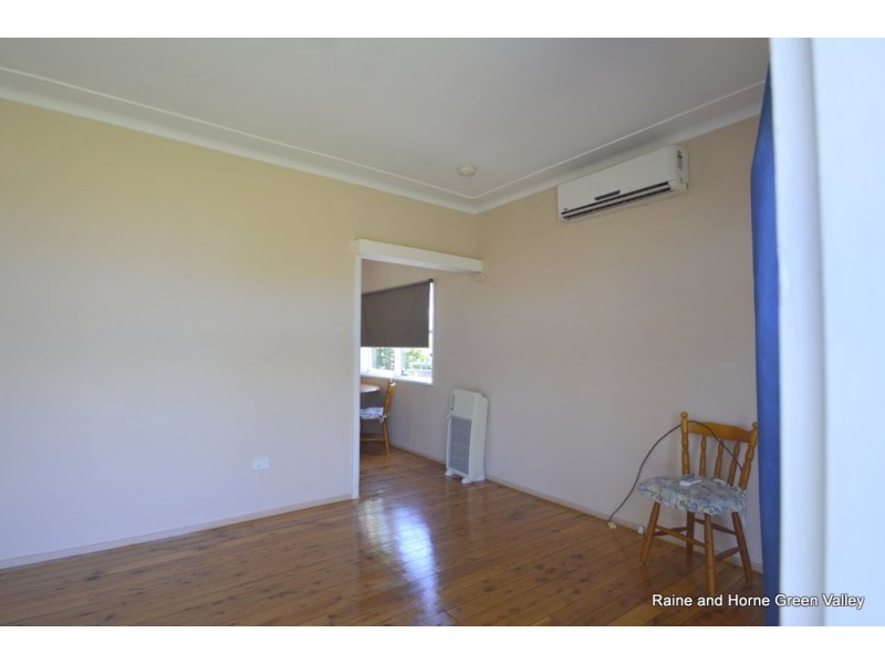 41 Rowe Avenue, Lurnea NSW 2170