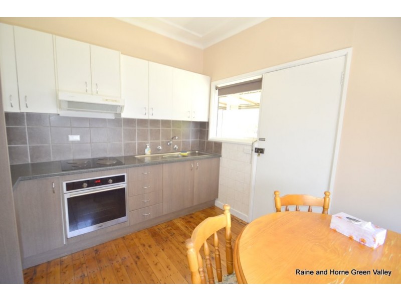 41 Rowe Avenue, Lurnea NSW 2170