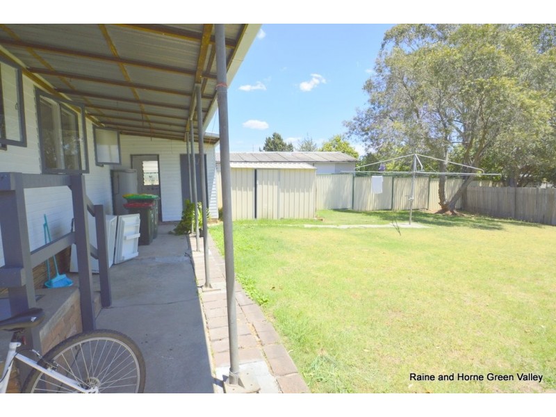 41 Rowe Avenue, Lurnea NSW 2170