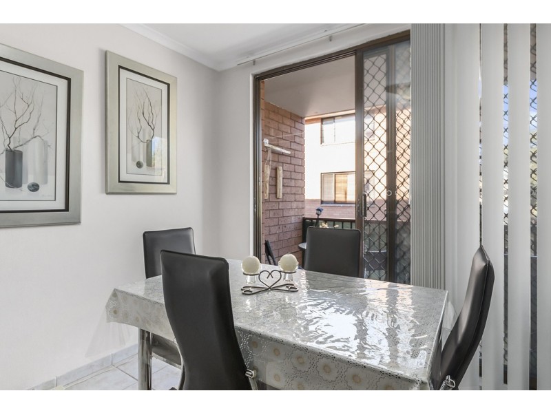 49/142 Moore Street, Liverpool NSW 2170