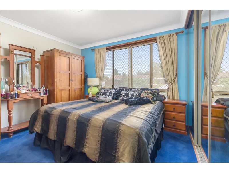 49 Anthony Drive, Rosemeadow NSW 2560