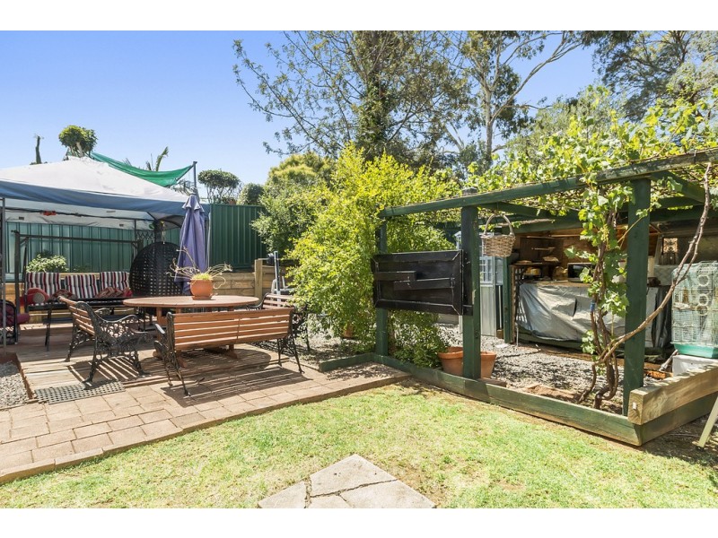 49 Anthony Drive, Rosemeadow NSW 2560