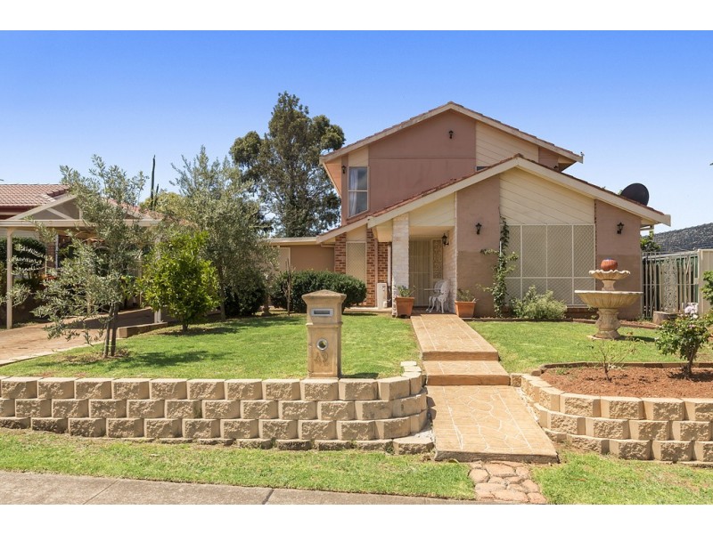 49 Anthony Drive, Rosemeadow NSW 2560