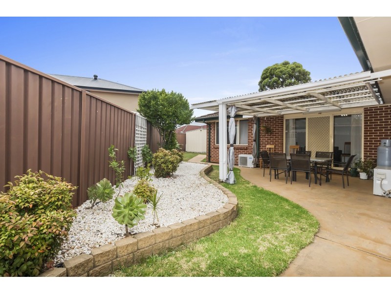 4 Lyra Place, Hinchinbrook NSW 2168